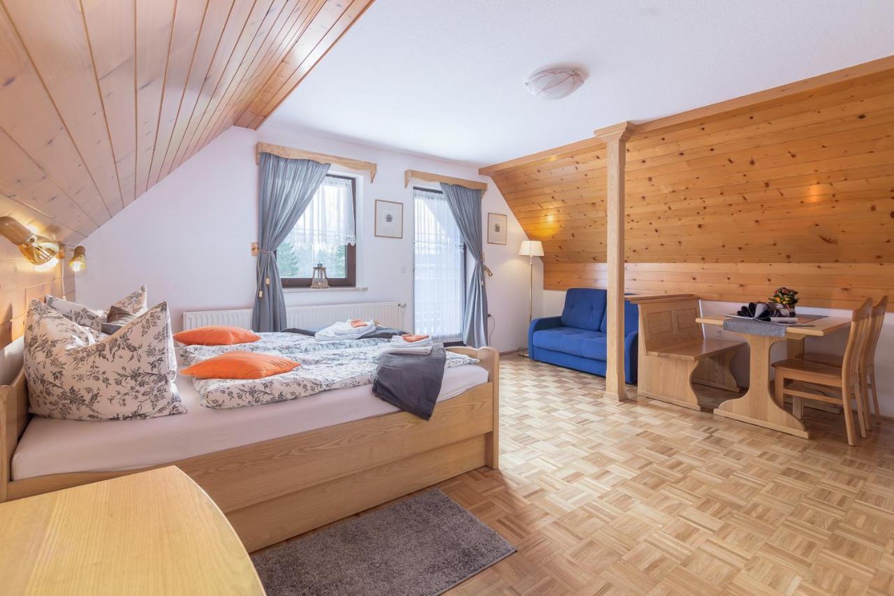 Apartments Ukanc Bohinj Exteriör bild